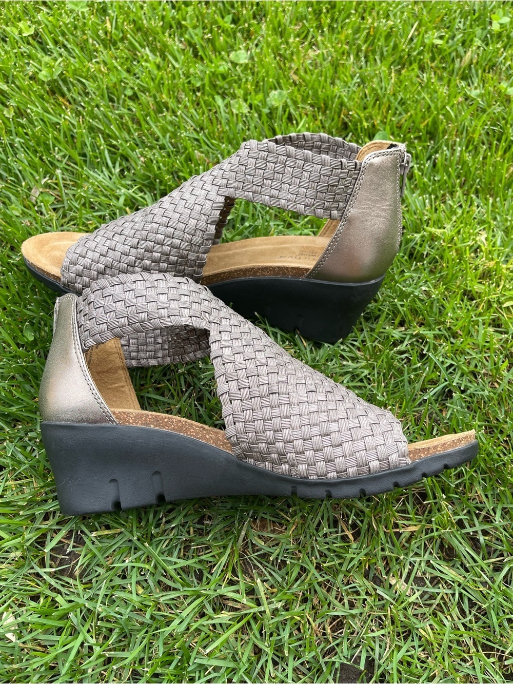 Comfortiva Alesha Pewter Woven Wedge Sandals Metallic Comfort Coastal Chic | 10